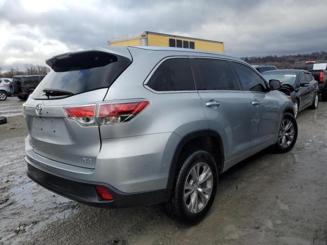 Photo 2 VIN: 5TDKKRFH7FS066555 - TOYOTA HIGHLANDER 