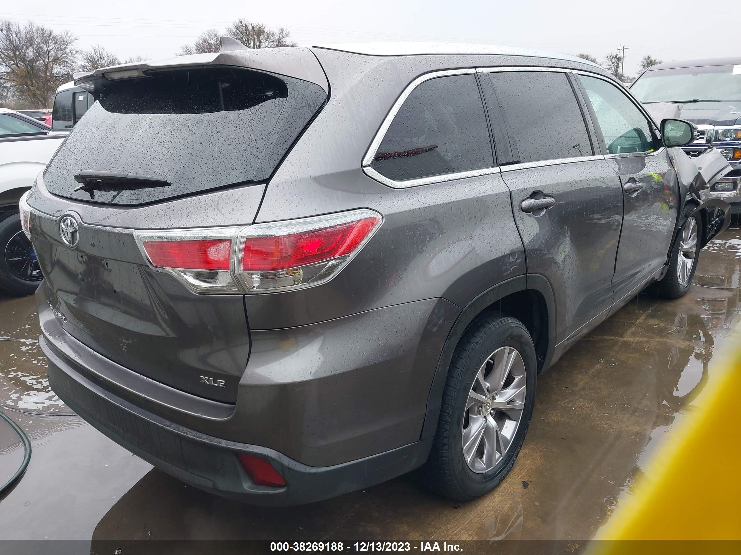 Photo 3 VIN: 5TDKKRFH7FS090371 - TOYOTA HIGHLANDER 