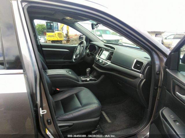 Photo 4 VIN: 5TDKKRFH7FS100770 - TOYOTA HIGHLANDER 