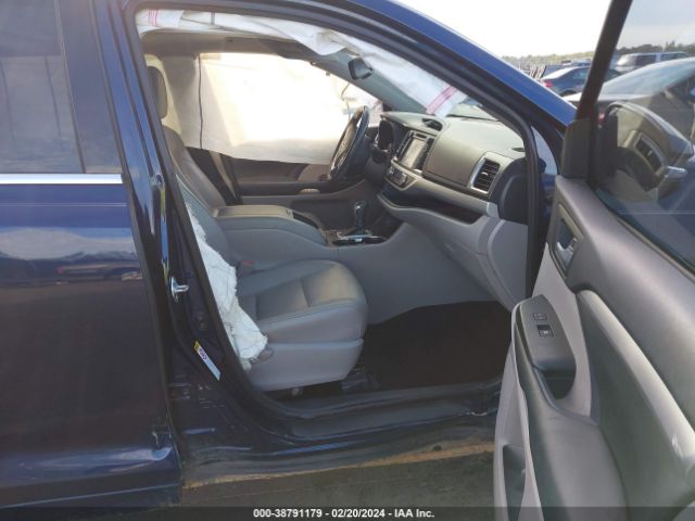 Photo 4 VIN: 5TDKKRFH8ES034096 - TOYOTA HIGHLANDER 