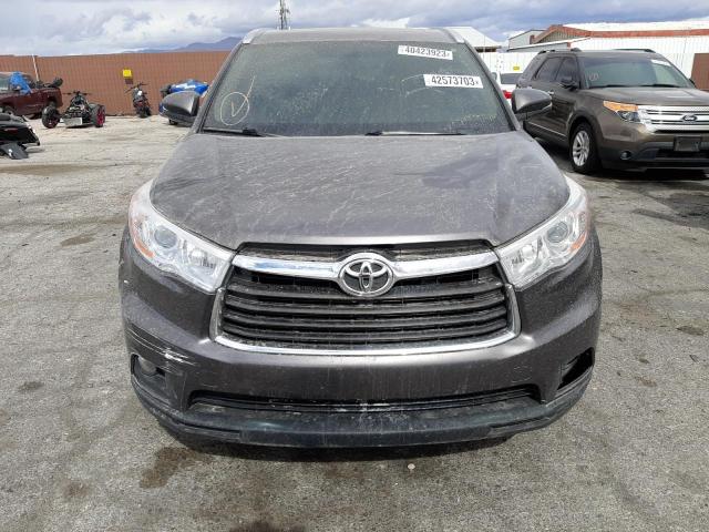 Photo 4 VIN: 5TDKKRFH8ES037385 - TOYOTA HIGHLANDER 