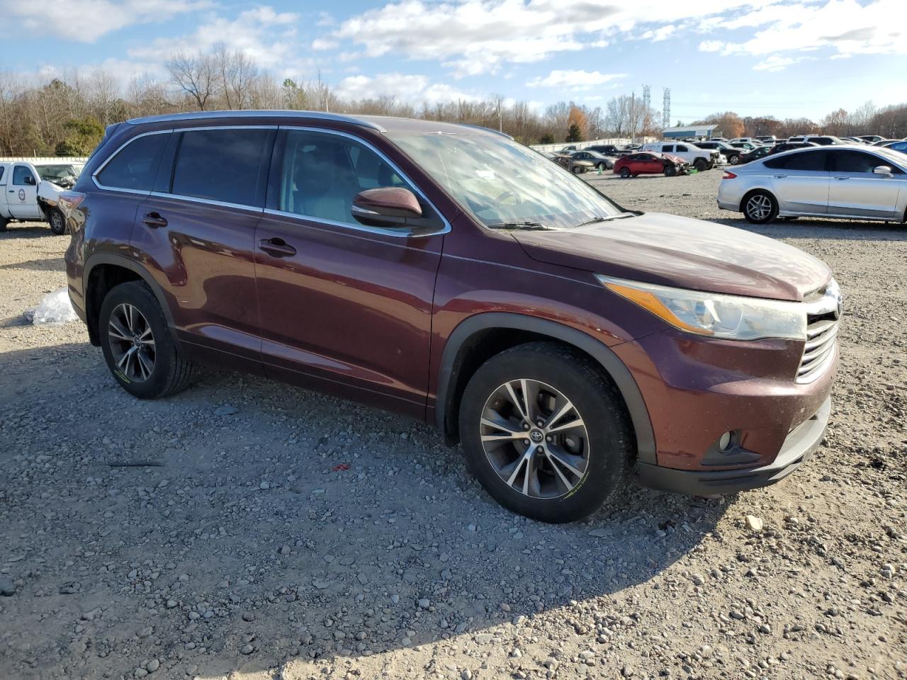 Photo 3 VIN: 5TDKKRFH8GS142799 - TOYOTA HIGHLANDER 