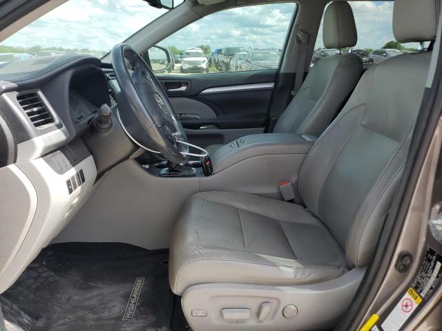 Photo 6 VIN: 5TDKKRFH8GS164060 - TOYOTA HIGHLANDER 