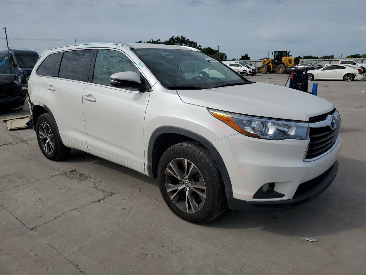 Photo 3 VIN: 5TDKKRFH8GS505327 - TOYOTA HIGHLANDER 