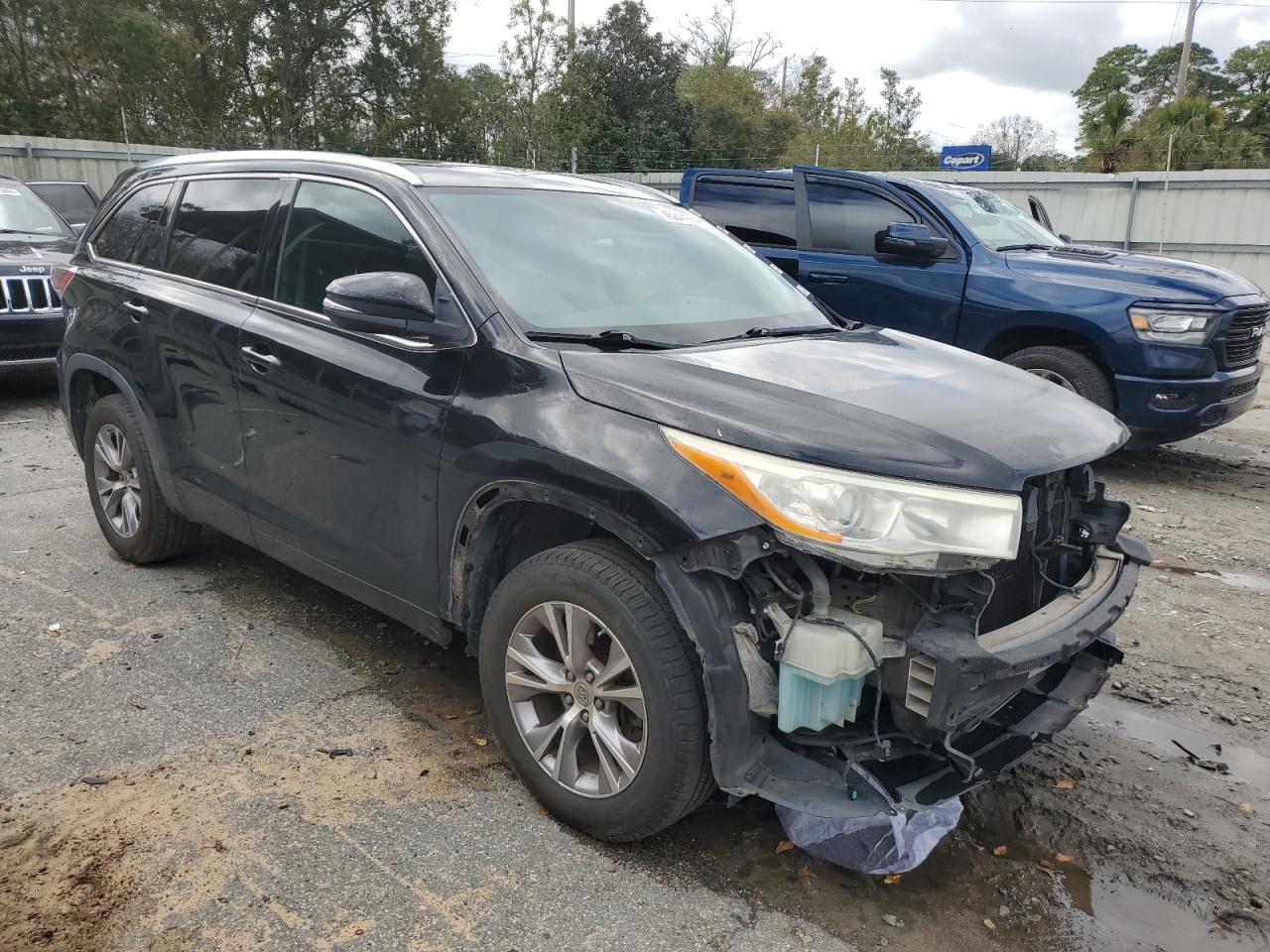 Photo 3 VIN: 5TDKKRFH9ES030428 - TOYOTA HIGHLANDER 