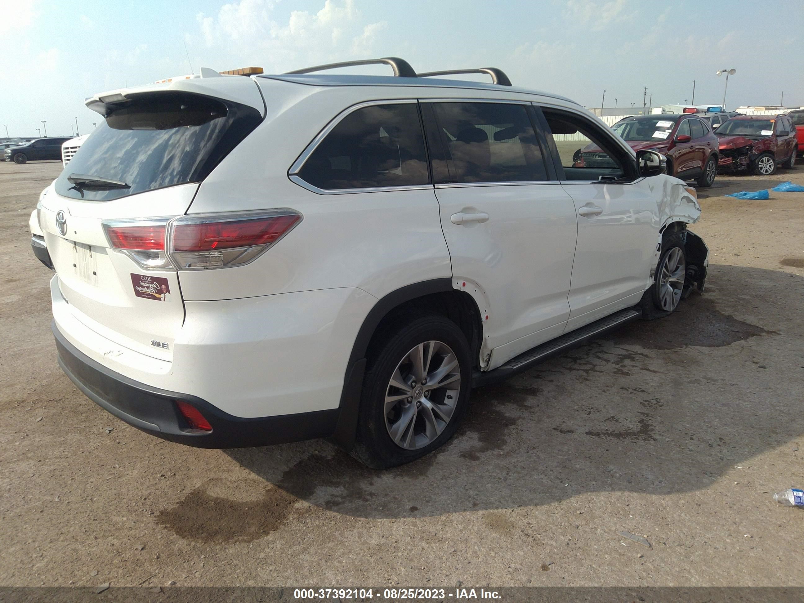 Photo 3 VIN: 5TDKKRFH9FS040099 - TOYOTA HIGHLANDER 