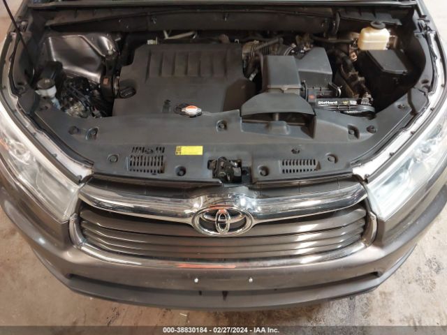 Photo 9 VIN: 5TDKKRFH9GS500797 - TOYOTA HIGHLANDER 