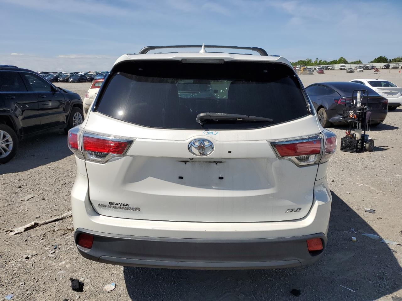 Photo 5 VIN: 5TDKKRFHXFS047286 - TOYOTA HIGHLANDER 