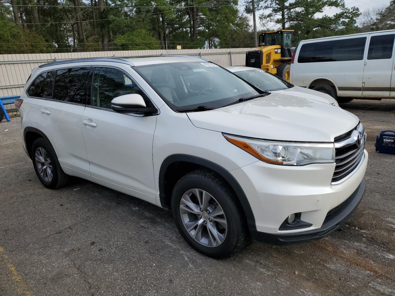 Photo 3 VIN: 5TDKKRFHXFS052732 - TOYOTA HIGHLANDER 