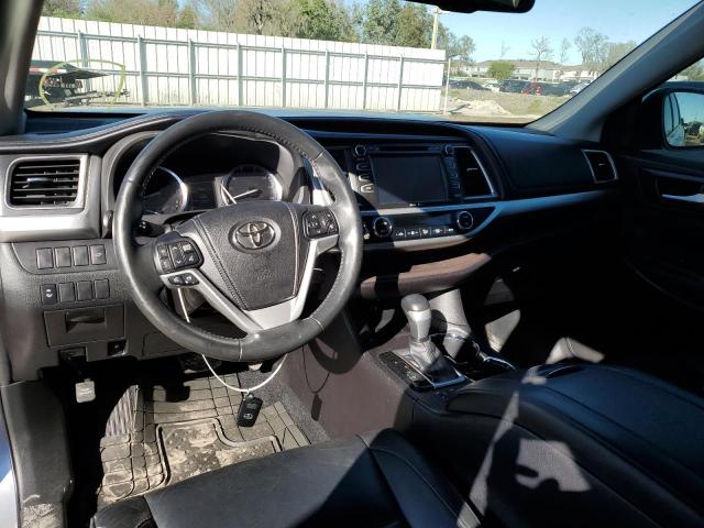 Photo 7 VIN: 5TDKKRFHXFS052858 - TOYOTA HIGHLANDER 