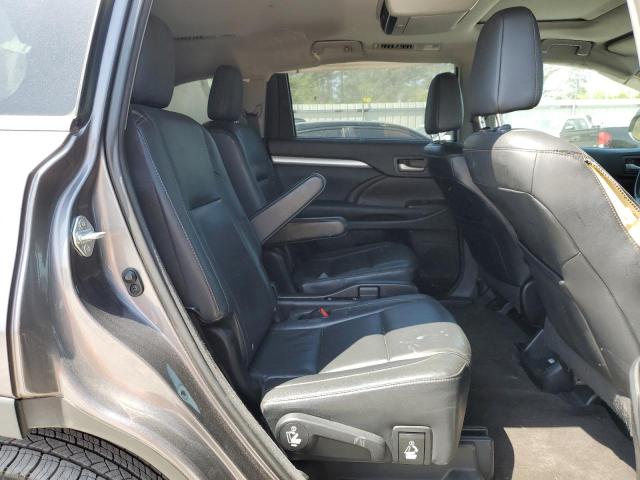 Photo 10 VIN: 5TDKKRFHXFS056778 - TOYOTA HIGHLANDER 