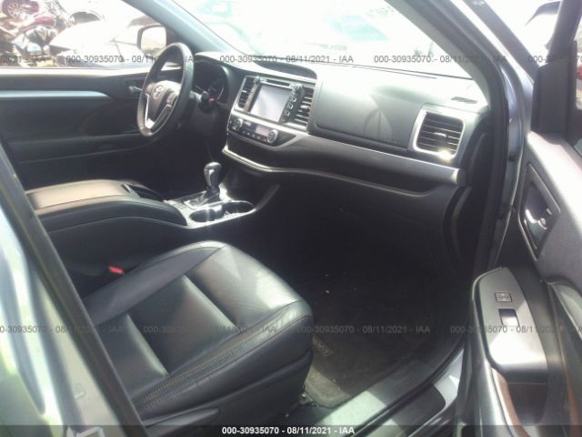 Photo 4 VIN: 5TDKKRFHXFS093037 - TOYOTA HIGHLANDER 