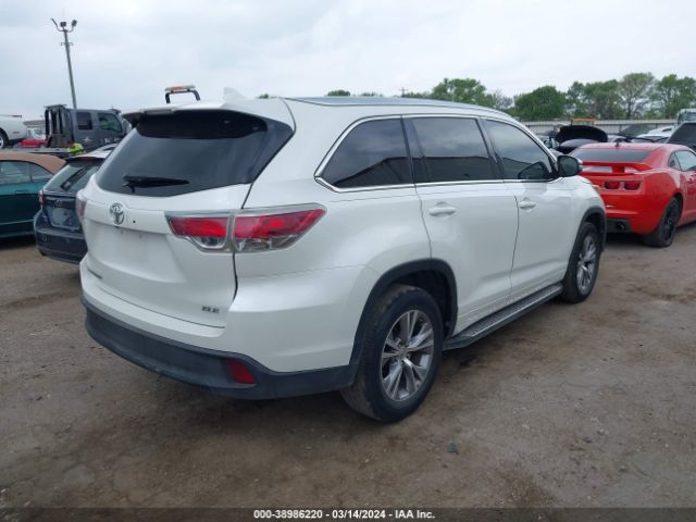 Photo 3 VIN: 5TDKKRFHXFS104635 - TOYOTA HIGHLANDER 