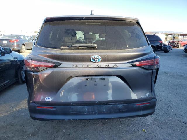 Photo 5 VIN: 5TDKRKEC0MS026534 - TOYOTA SIENNA LE 