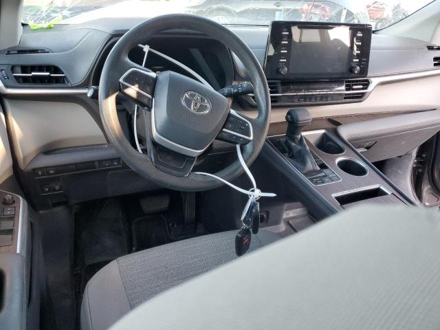 Photo 7 VIN: 5TDKRKEC0MS026534 - TOYOTA SIENNA LE 