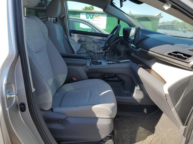 Photo 6 VIN: 5TDKRKEC0MS069352 - TOYOTA SIENNA LE 