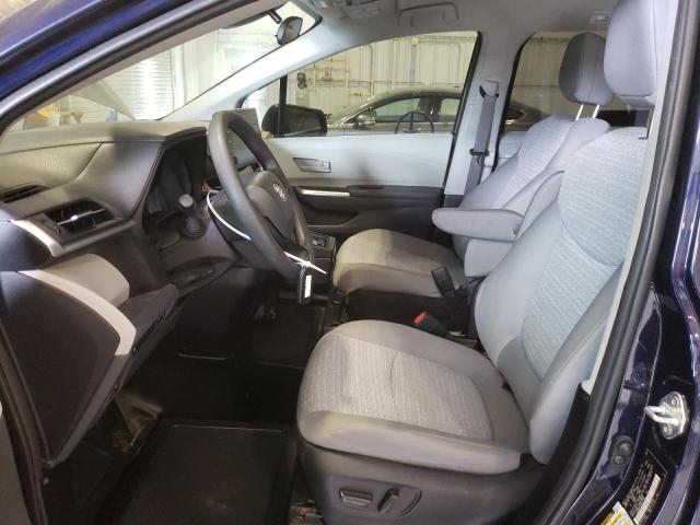 Photo 6 VIN: 5TDKRKEC0NS077209 - TOYOTA SIENNA LE 