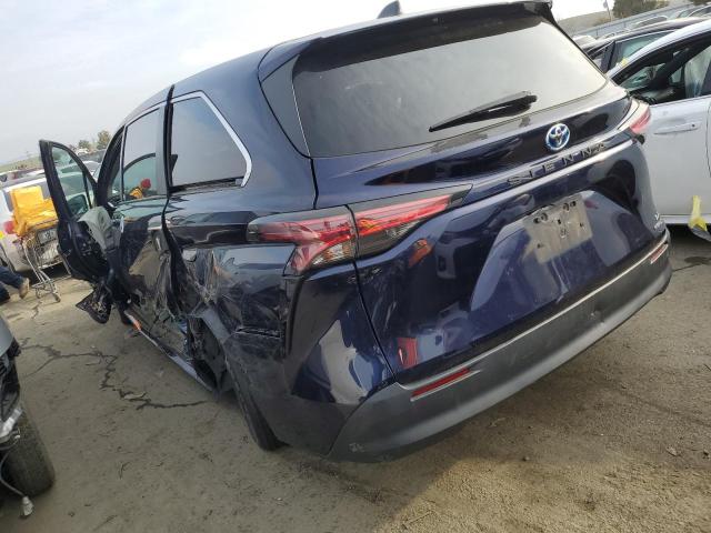 Photo 1 VIN: 5TDKRKEC0NS096598 - TOYOTA SIENNA LE 