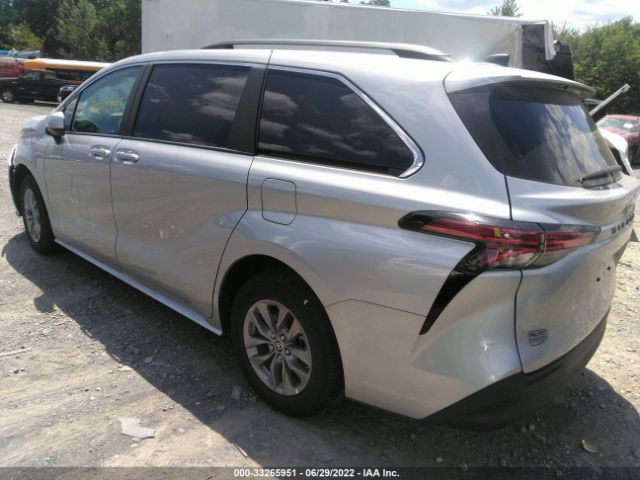 Photo 2 VIN: 5TDKRKEC0NS103887 - TOYOTA SIENNA 