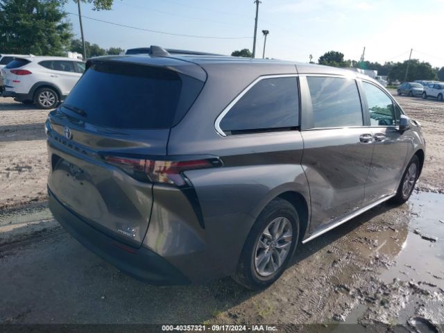 Photo 3 VIN: 5TDKRKEC0PS157726 - TOYOTA SIENNA 