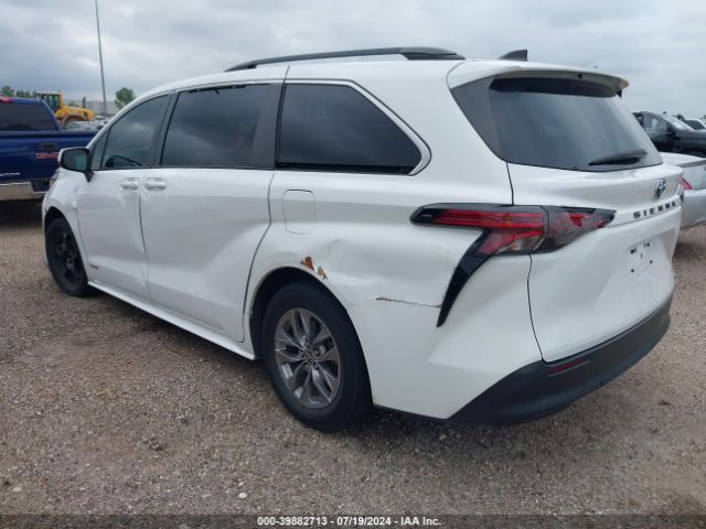 Photo 2 VIN: 5TDKRKEC1MS026400 - TOYOTA SIENNA 