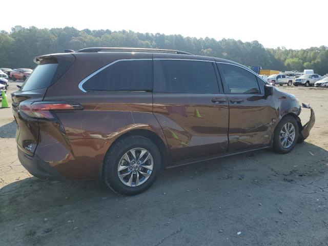 Photo 2 VIN: 5TDKRKEC1MS027790 - TOYOTA SIENNA LE 