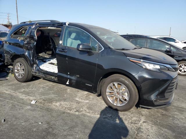 Photo 3 VIN: 5TDKRKEC1MS031046 - TOYOTA SIENNA LE 