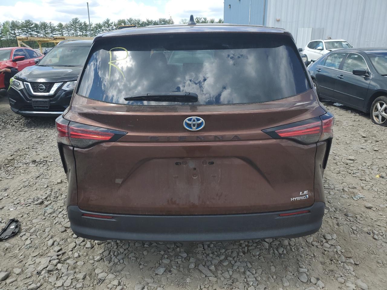 Photo 5 VIN: 5TDKRKEC1MS031340 - TOYOTA SIENNA 