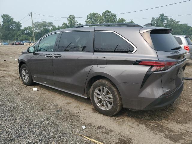 Photo 1 VIN: 5TDKRKEC1MS059834 - TOYOTA SIENNA LE 