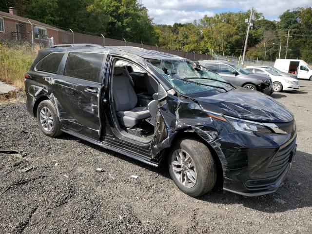 Photo 3 VIN: 5TDKRKEC1MS061227 - TOYOTA SIENNA LE 