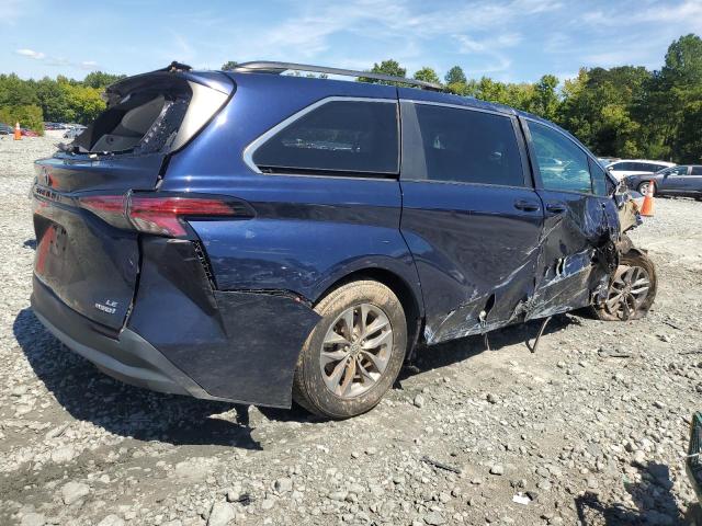 Photo 2 VIN: 5TDKRKEC1MS069912 - TOYOTA SIENNA LE 