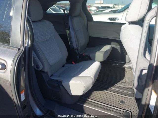 Photo 7 VIN: 5TDKRKEC1NS101825 - TOYOTA SIENNA 