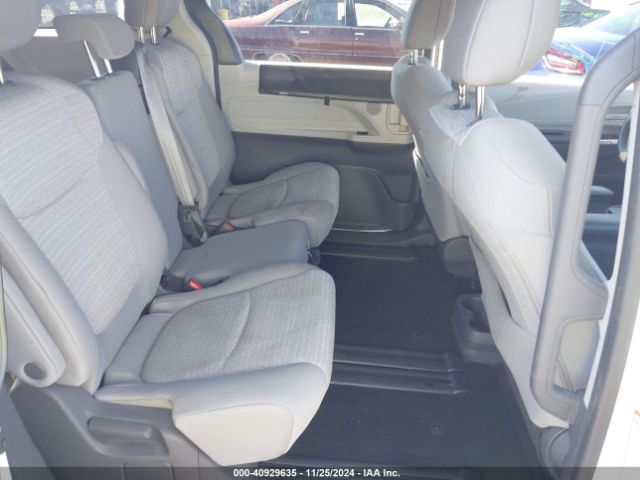 Photo 7 VIN: 5TDKRKEC2MS002770 - TOYOTA SIENNA 