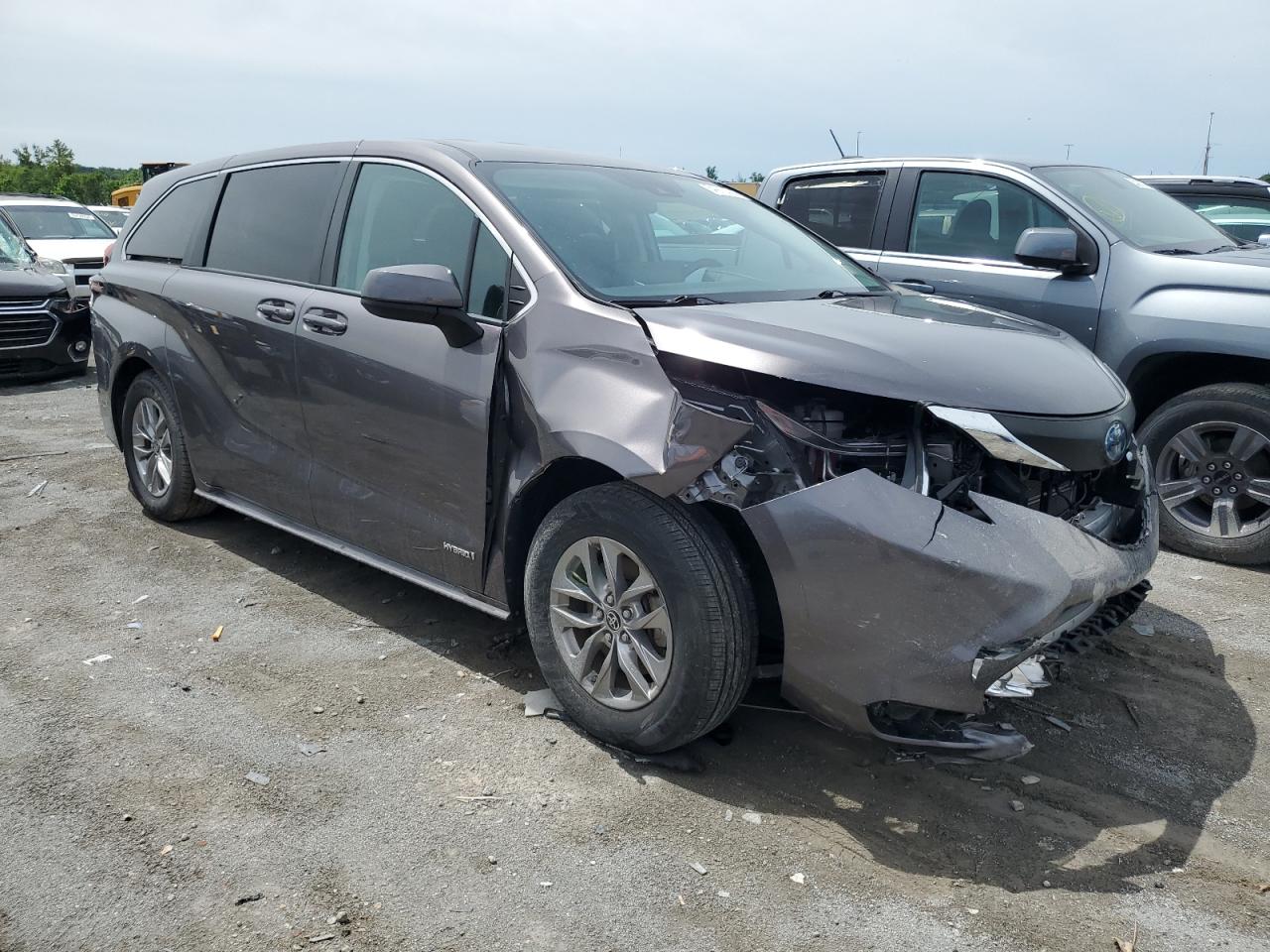 Photo 3 VIN: 5TDKRKEC2MS016944 - TOYOTA SIENNA 