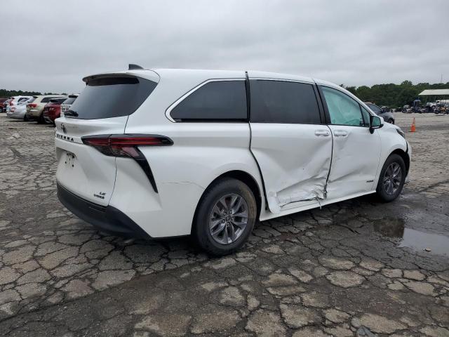 Photo 2 VIN: 5TDKRKEC2MS036661 - TOYOTA SIENNA LE 