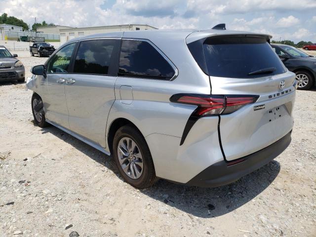 Photo 2 VIN: 5TDKRKEC2MS063763 - TOYOTA SIENNA LE 