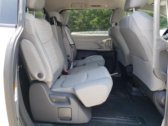 Photo 5 VIN: 5TDKRKEC2MS063763 - TOYOTA SIENNA LE 