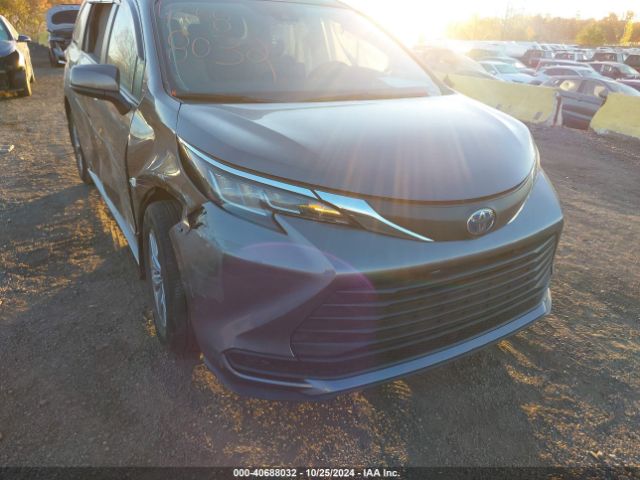 Photo 5 VIN: 5TDKRKEC2MS072169 - TOYOTA SIENNA 