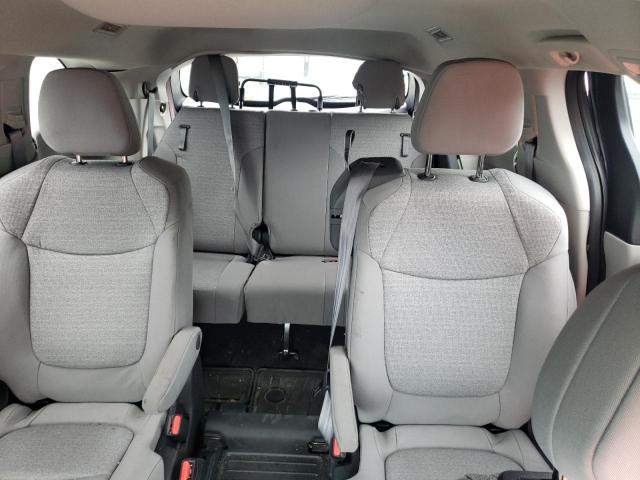 Photo 9 VIN: 5TDKRKEC2NS096392 - TOYOTA SIENNA 