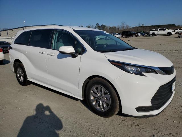 Photo 3 VIN: 5TDKRKEC2NS121954 - TOYOTA SIENNA 