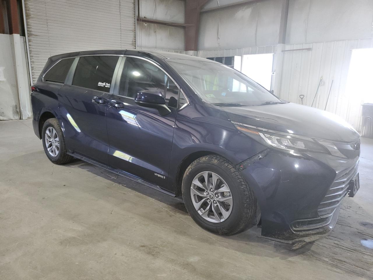 Photo 3 VIN: 5TDKRKEC3MS005483 - TOYOTA SIENNA 