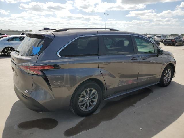 Photo 2 VIN: 5TDKRKEC3MS010036 - TOYOTA SIENNA LE 