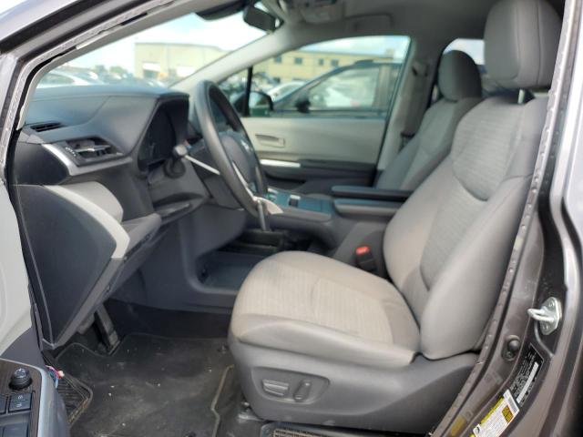 Photo 6 VIN: 5TDKRKEC3MS010036 - TOYOTA SIENNA LE 