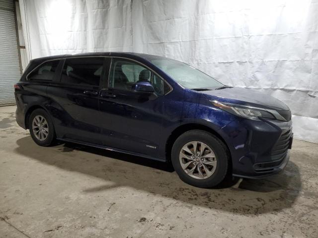 Photo 3 VIN: 5TDKRKEC3MS054277 - TOYOTA SIENNA LE 