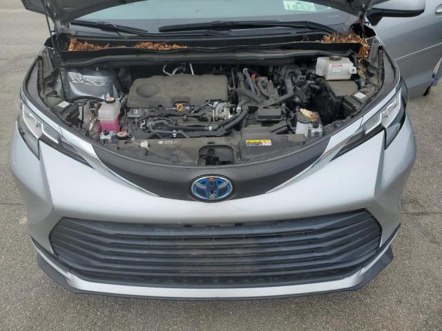 Photo 11 VIN: 5TDKRKEC3MS074383 - TOYOTA SIENNA LE 