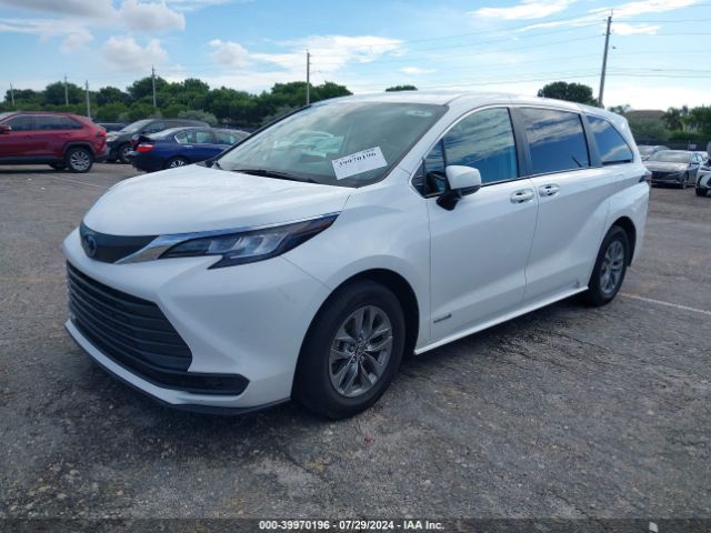 Photo 1 VIN: 5TDKRKEC4MS047287 - TOYOTA SIENNA 