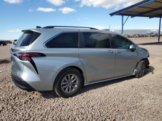 Photo 2 VIN: 5TDKRKEC4MS064042 - TOYOTA SIENNA LE 