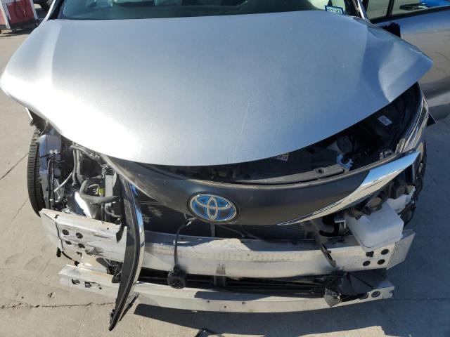 Photo 11 VIN: 5TDKRKEC4NS099438 - TOYOTA SIENNA LE 