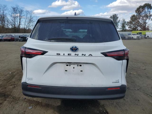 Photo 5 VIN: 5TDKRKEC4NS111085 - TOYOTA SIENNA LE 