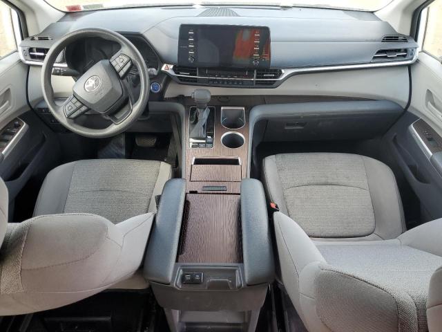 Photo 7 VIN: 5TDKRKEC4NS111085 - TOYOTA SIENNA LE 